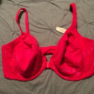 Victoria’s Secret Front-Close Bra